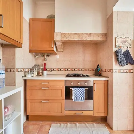 Quarto De Casal Em Casa Partilhada Ll'S House Lisbon